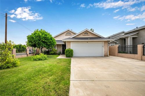 13402 Wentworth Street, Arleta, CA, 91331 | Card Image