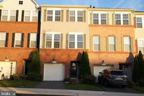 22606 Parkland Farms Ter, BRAMBLETON, VA, 20148-4897 | Card Image