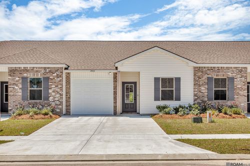 43-17445 Berkshire Dr, Prairieville, LA, 70769-5690 | Card Image
