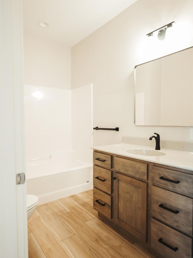 247 Franzen Ridge Rd, Townhouse with 2 bedrooms, 2 bathrooms and null parking in Elkader IA | Image 32