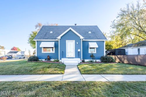 1534 12th Ave, Port Huron, MI, 48060-3306 | Card Image