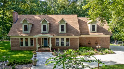 12 Old Hickory Ln, Signal Mountain, TN, 37377-2513 | Card Image