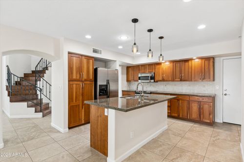 6756 W Morrow Dr, Glendale, AZ, 85308-5741 | Card Image