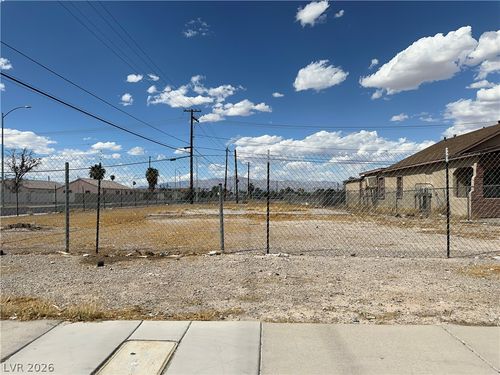 710 W Wilson Ave, Las Vegas, NV, 89106-3448 | Card Image