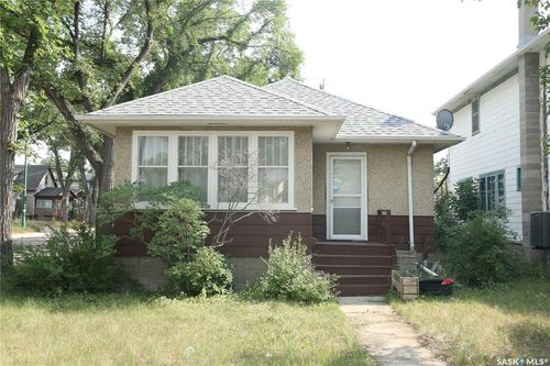 3303 Dewdney Ave, Regina, SK, S4T0Y9 | Card Image