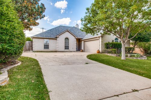 14 Enchanted Ct, Mansfield, TX, 76063-5172 | Card Image