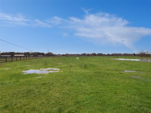 9141 Timberwood Dr, Clute, TX, 77531-2773 | Card Image