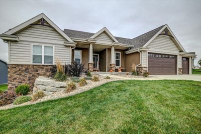 4107 Painted Arabian Run Run, House other with 5 bedrooms, 3 bathrooms and null parking in WINDSOR WI | Image 2