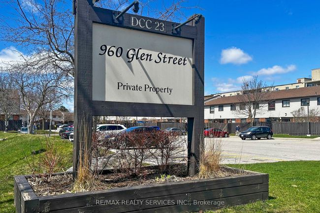 37 - 960 Glen St, Condo with 3 bedrooms, 2 bathrooms and 1 parking in Oshawa ON | Image 33