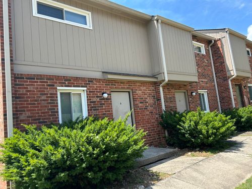 a-5147 Overland Dr, Roanoke, VA, 24018 | Card Image