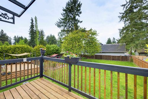3696 197 St, Langley, BC, V3A1B3 | Card Image