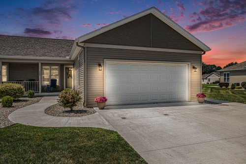 150 Oakwood Dr, Coldwater, MI, 49036-8606 | Card Image