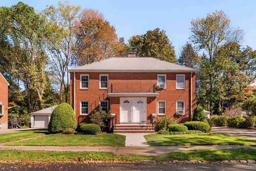 1-27 Payne Rd, Newton, MA, 02461-1816 | Card Image