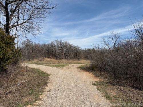 16558 Midway Rd, Springer, OK, 73458 | Card Image