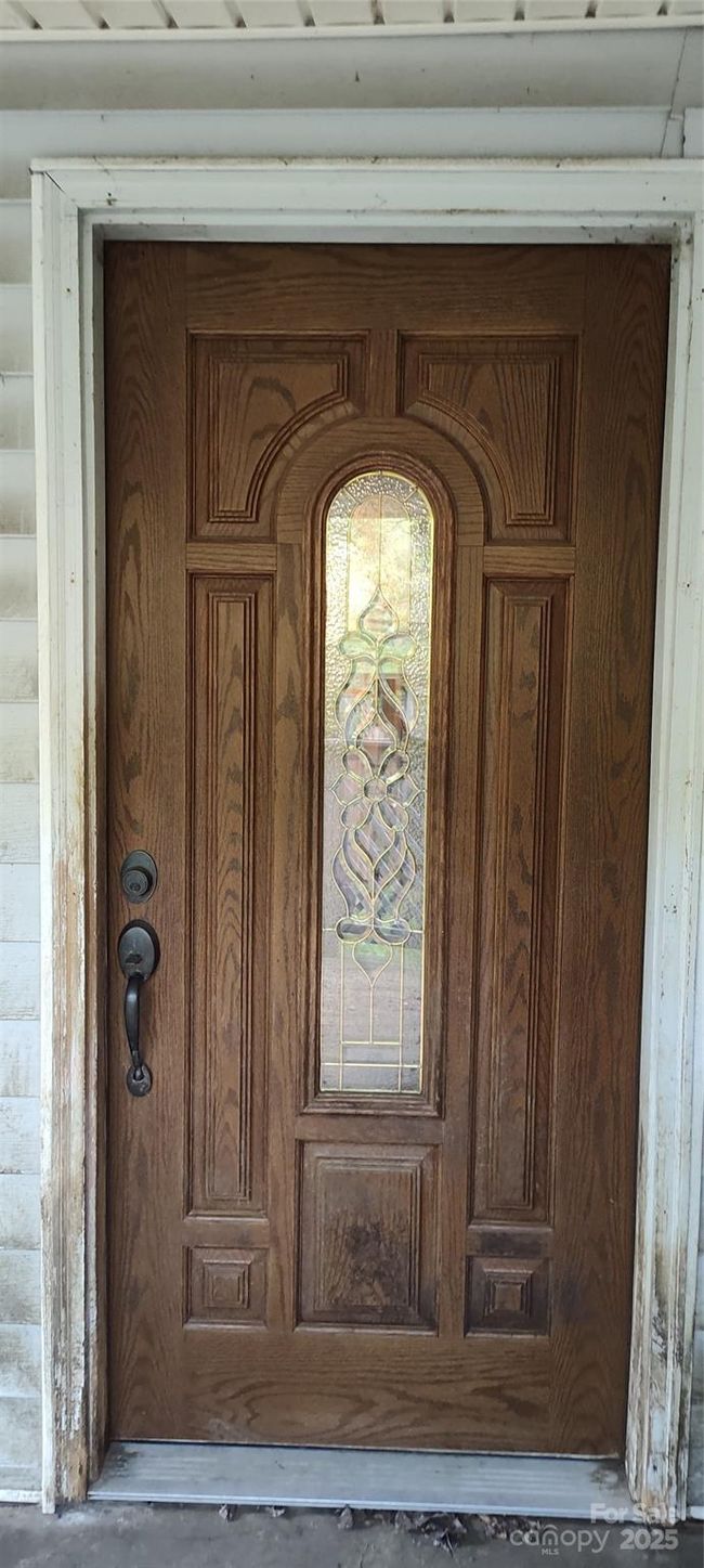 front door | Image 11