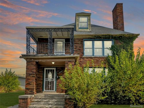 12604 Stoepel St, Detroit, MI, 48238-3115 | Card Image