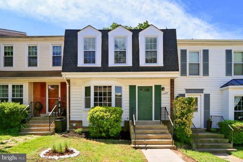 12099 Winona Dr, WOODBRIDGE, VA, 22192-1420 | Card Image