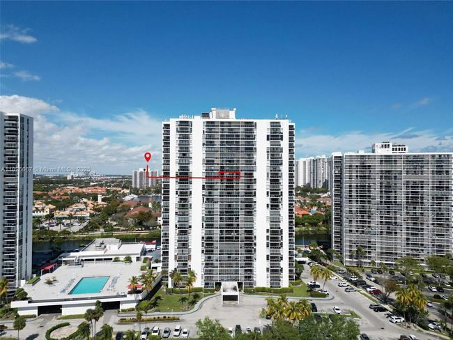APT-1906 - 3675 N Country Club Dr, Condo with 2 bedrooms, 2 bathrooms and null parking in Aventura FL | Image 21