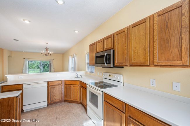 6921 Abbeyville Rd, House other with 3 bedrooms, 2 bathrooms and null parking in Melbourne FL | Image 12