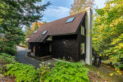 45 Hilltop Road, Condo with 5 bedrooms, 2 bathrooms and null parking in Winhall VT | Image 3