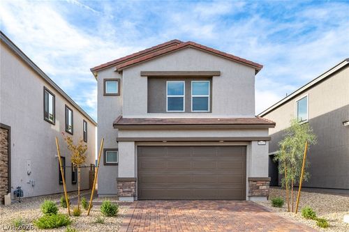 9951 Kimura Hills Ave, Las Vegas, NV, 89129-7165 | Card Image