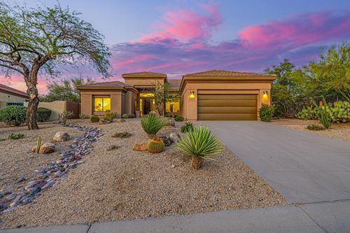 7152 E Night Glow Cir, Scottsdale, AZ, 85266-7048 | Card Image