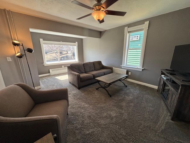 Large Main Floor living room | Image 10