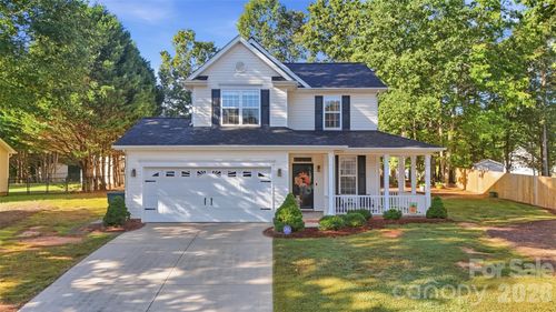 1242 Laurel Woods Dr, Gastonia, NC, 28052-5433 | Card Image