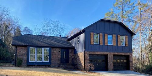 323 W Claiborne Ct, Marietta, GA, 30066-3537 | Card Image