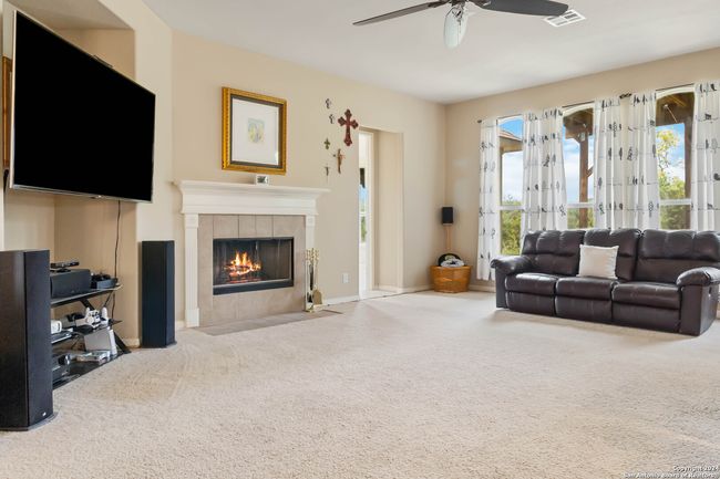 846 County Road 2763, House other with 3 bedrooms, 2 bathrooms and null parking in Mico TX | Image 18