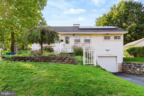 4521 Londonderry Rd, Harrisburg, PA, 17109-5111 | Card Image
