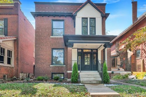 3964 Arsenal St, Saint Louis, MO, 63116-3902 | Card Image