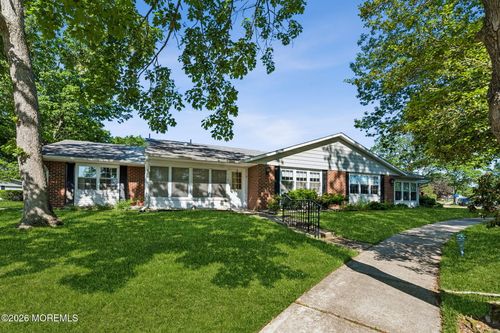 1261A Argyll Cir, Lakewood, NJ, 08701-7926 | Card Image