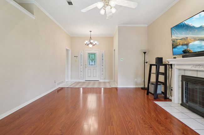 409 Meadow Ln, House other with 3 bedrooms, 2 bathrooms and null parking in Denton TX | Image 9