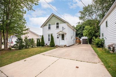 485 Brown St, House other with 4 bedrooms, 3 bathrooms and 11 parking in Wiarton ON | Image 2