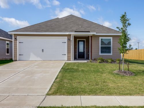 4811 Delano St, Greenville, TX, 75401-7048 | Card Image