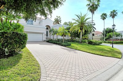 3563 Fair Oaks Lane, House other with 4 bedrooms, 4 bathrooms and null parking in Longboat Key FL | Image 2