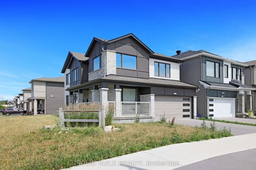 320 Meynell Rd, Ottawa, ON, K0A2Z0 | Card Image