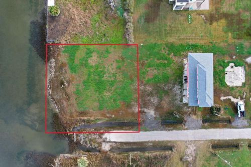 1050 N Margaret Road, Gilchrist, TX, 77617 | Card Image