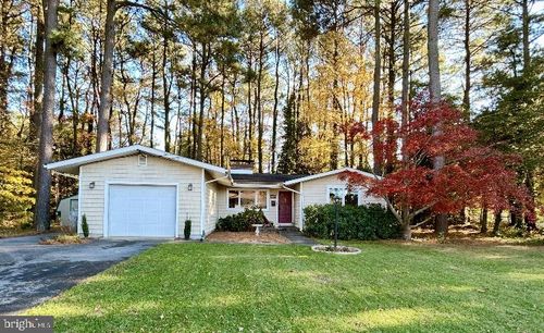 117 W Adams St, GEORGETOWN, DE, 19947-1801 | Card Image