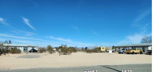 4230 W Ward Ave, Ridgecrest, CA, 93555-7813 | Card Image