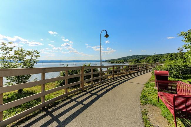 Walkway to Senesqua Park | Image 35