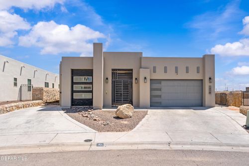 1016 Gaitan St, El Paso, TX, 79928-2287 | Card Image