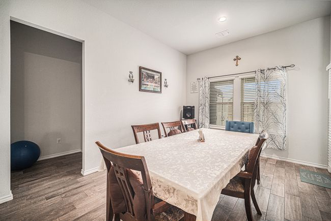 6505 Boot Jack Dr, House other with 4 bedrooms, 3 bathrooms and null parking in Joshua TX | Image 8