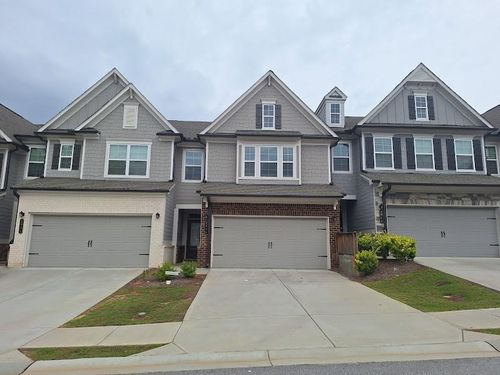 2034 Hickman Walk, Suwanee, GA, 30024-5642 | Card Image
