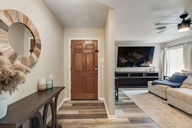 2003 Cypress St, House other with 3 bedrooms, 2 bathrooms and null parking in Gainesville TX | Image 9