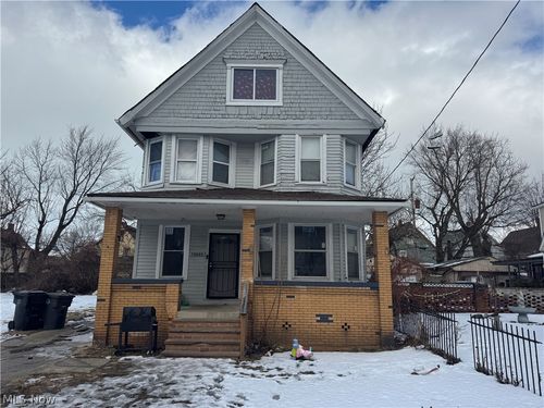 10605 Kimberley Ave, Cleveland, OH, 44108-2739 | Card Image