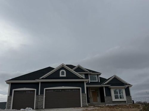 W258N5755 Vista Ln, Sussex, WI, 53089 | Card Image