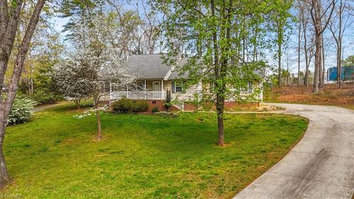 5150 Dogwood Trail, Asheboro, NC, 27205 | Card Image