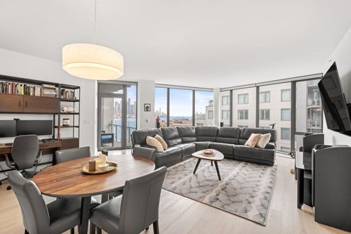 apt-910-9 Ave At Port Imperial, West New York, NJ, 07093-7148 | Card Image